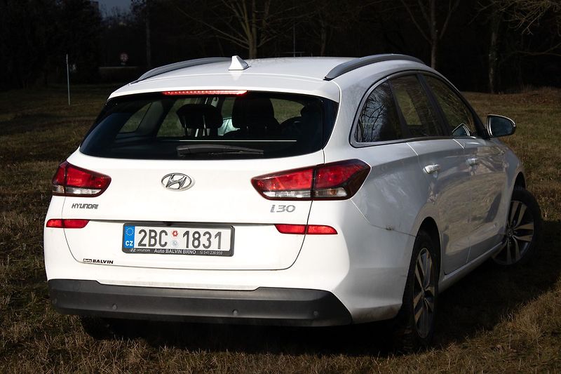 Hyundai i30 - fotka 5 z 29