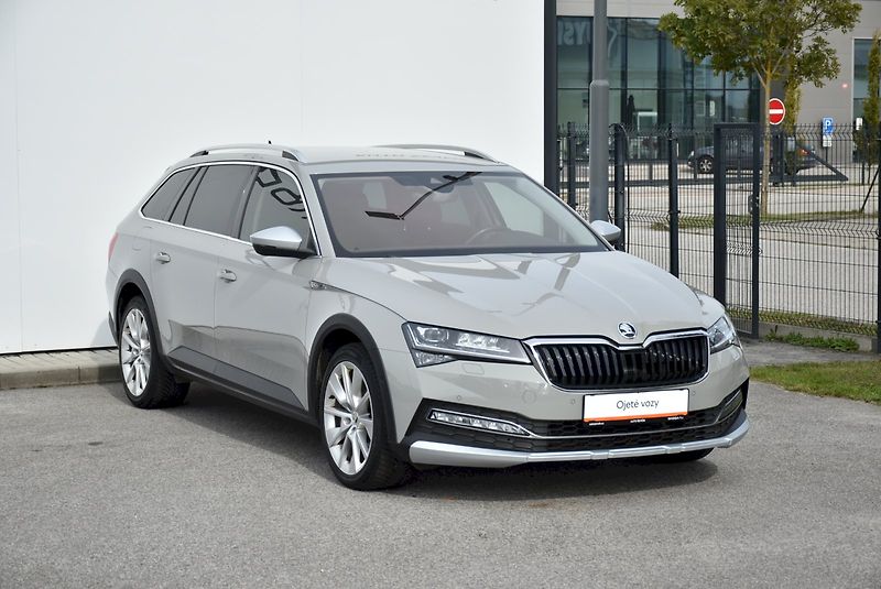 Škoda Superb (2021) Scout 2.0 TDI 147kW 4x4 DSG - fotka 6 z 35