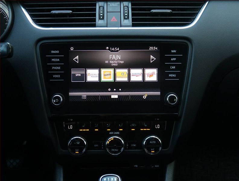Škoda Octavia (2017) Style 1.6 TDI, Navi, Tempomat - fotka 12 z 22