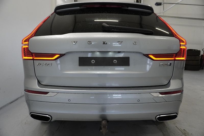 Volvo XC60 D5 AWD AUT. INSCRIPTION - fotka 6 z 40