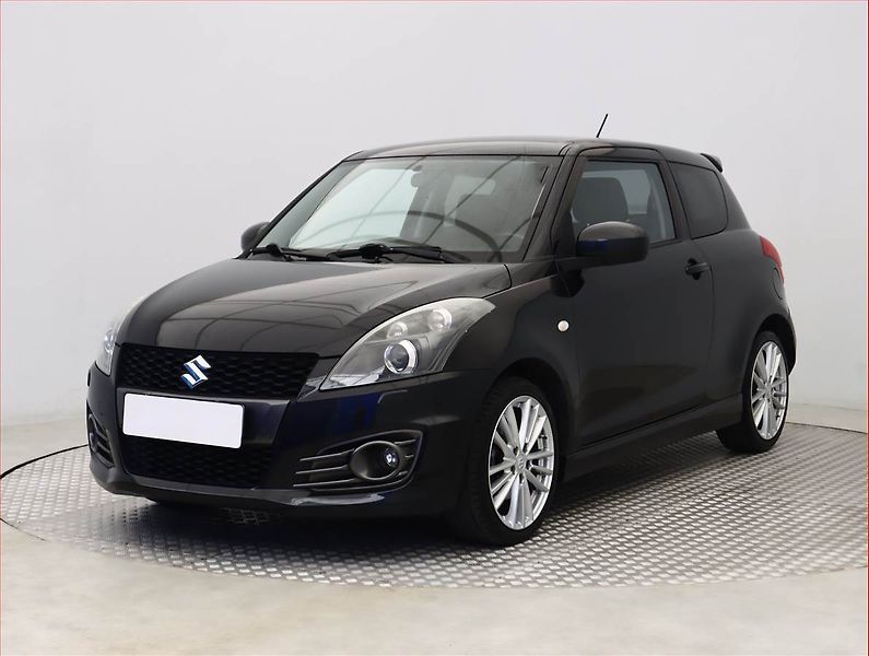 Suzuki Swift (2016) 1.6 Sport, Tempomat - fotka 2 z 16