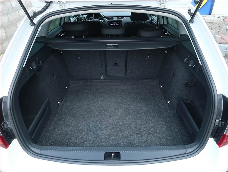 Škoda Octavia (2020) Style 1.6 TDI, Tempomat - fotka 13 z 16