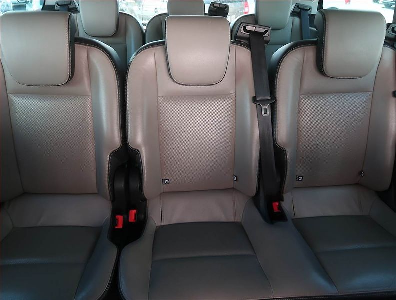 Ford Tourneo Custom (2013) Titanium 2.2 TDCi, ČR, DPH - fotka 10 z 21