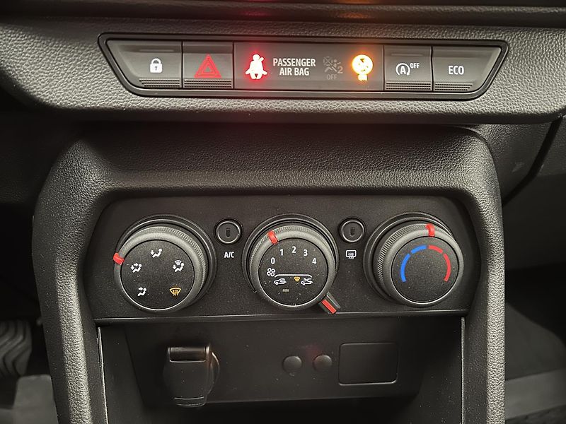 Dacia Sandero 1.0 BA+LPG - fotka 13 z 22
