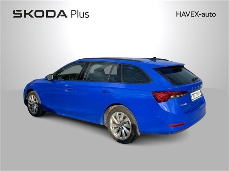 Škoda Octavia (2024) Combi 2.0 TDI Fresh - fotka 2 z 6