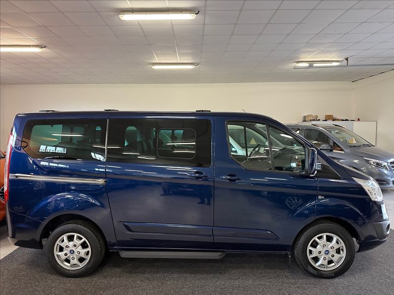 Ford Tourneo Custom 2,2 TitaniumX,114kW,velký serv - fotka 4 z 33