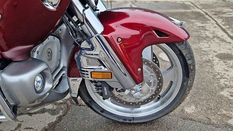 Honda GL 1800/ČR/1.majitel/4365km !! - fotka 11 z 24