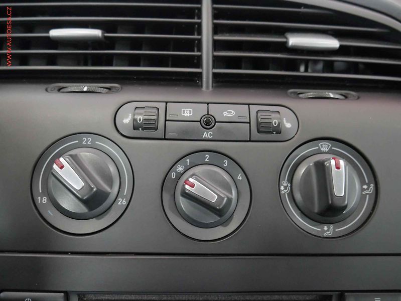 Seat Altea (2010) 1.4. TSI, ČR, AC, výhřev sed. - fotka 15 z 17