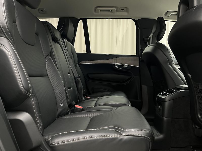 Volvo XC90 T8 AWD INSCRIPTION RECHARGE CZ - fotka 22 z 47