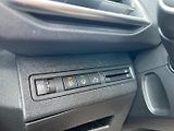 Peugeot 5008 (2021) 1.5HDi 96kW Allure+! Tažné! 7m - náhled 27