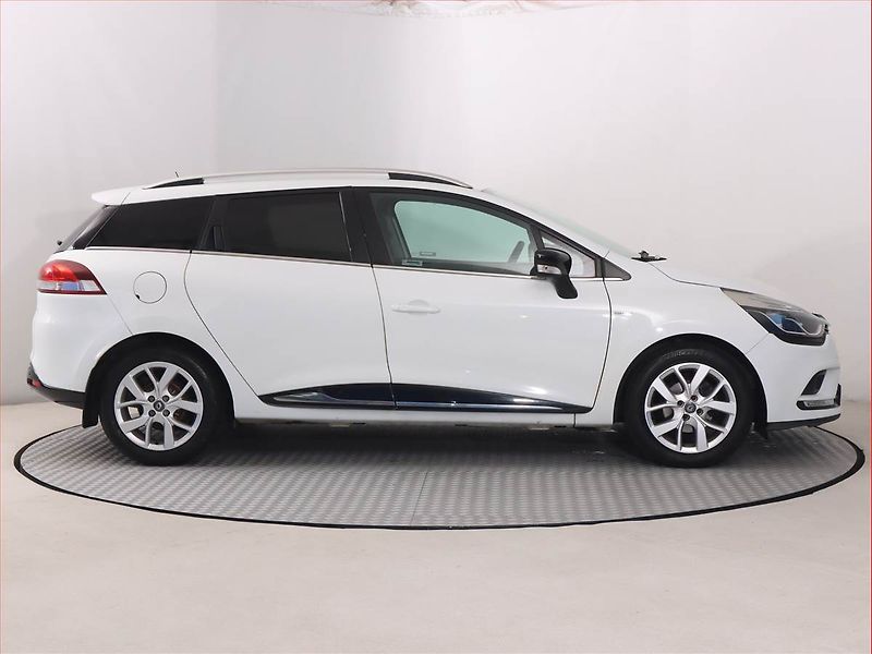 Renault Clio (2019) Limited 0.9 TCe, Navi - fotka 6 z 19
