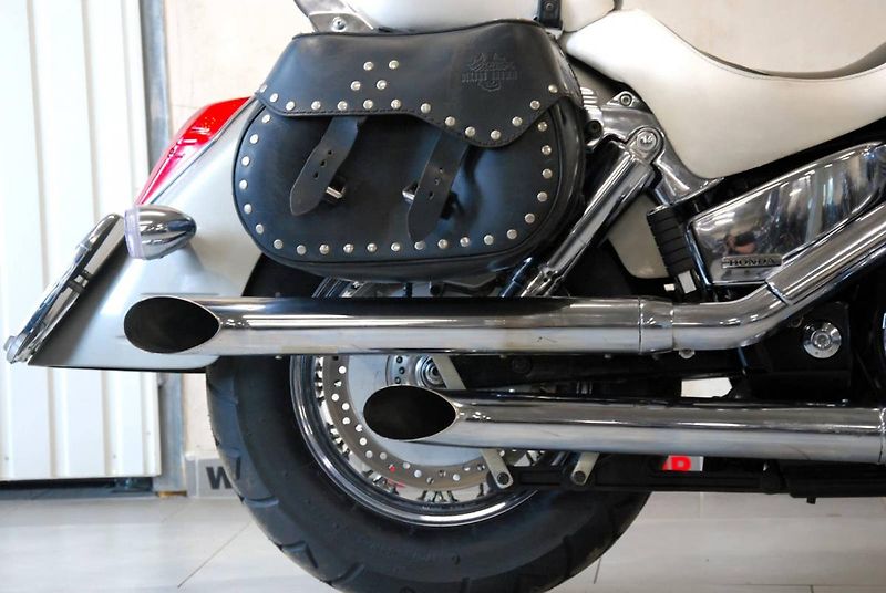 Honda VTX 1800 (2003) hezký stav - fotka 9 z 20