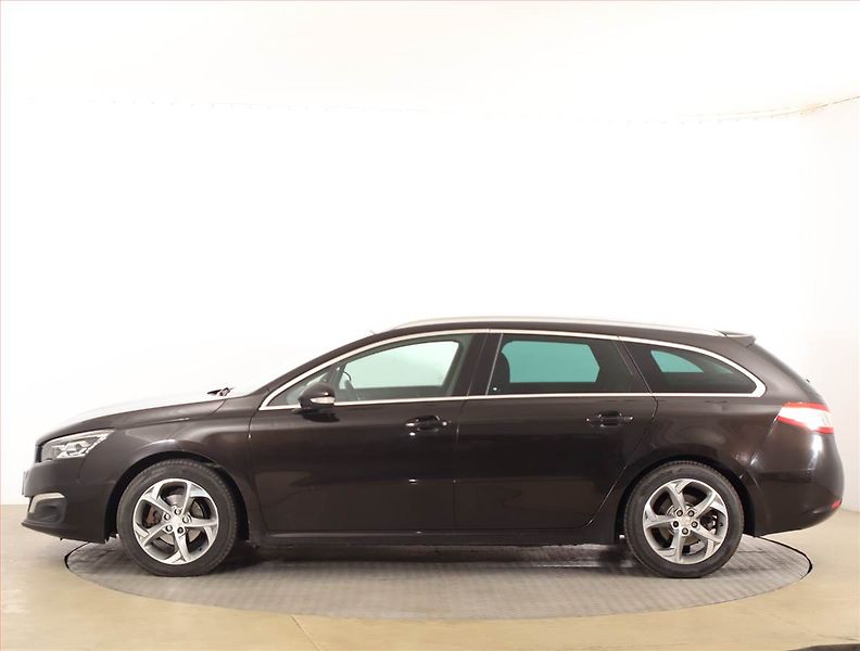 Peugeot 508 (2016) 1.6 BlueHDi, Automat, Navi - fotka 3 z 18