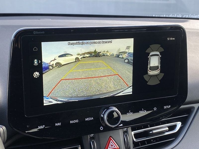 Hyundai i30 1.5TGDi, ČR-1m, Family Smart - fotka 23 z 33