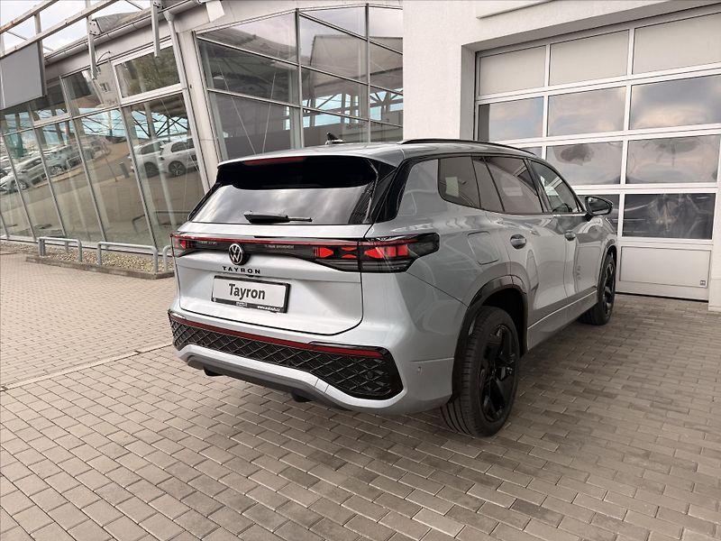 Volkswagen Tayron (2025) 1,5 TSI 150kW eHybrid  R-Line - fotka 5 z 21