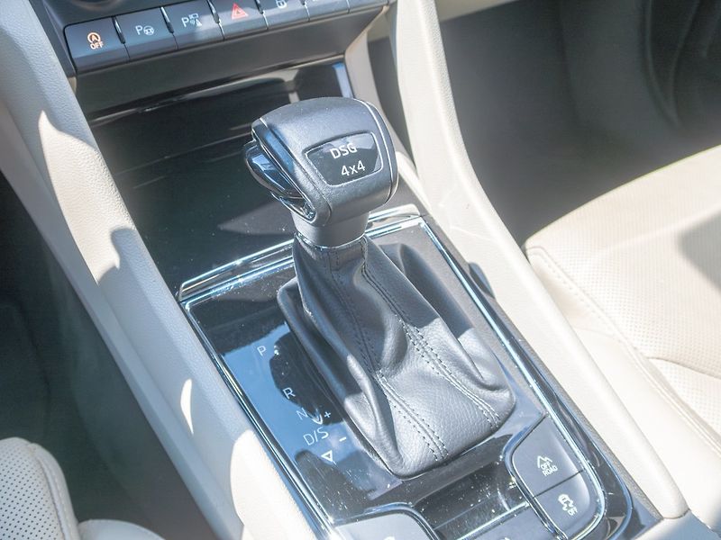 Škoda Superb (2020) 12/20 ČR 2.0TDI 147KW – LAURIN - fotka 33 z 57