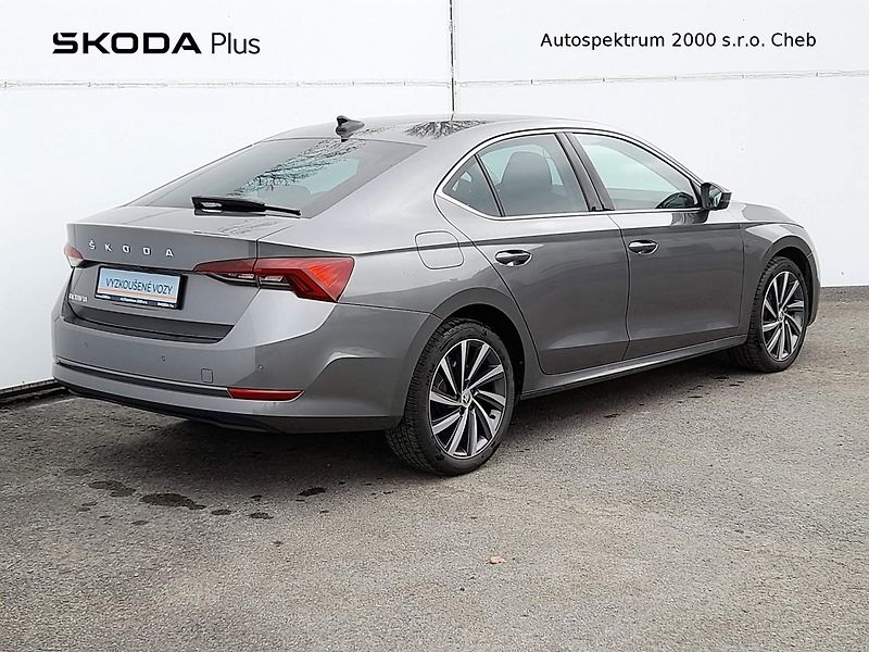 Škoda Octavia Style Plus Navi 1.5 TSI 110kW - fotka 2 z 20