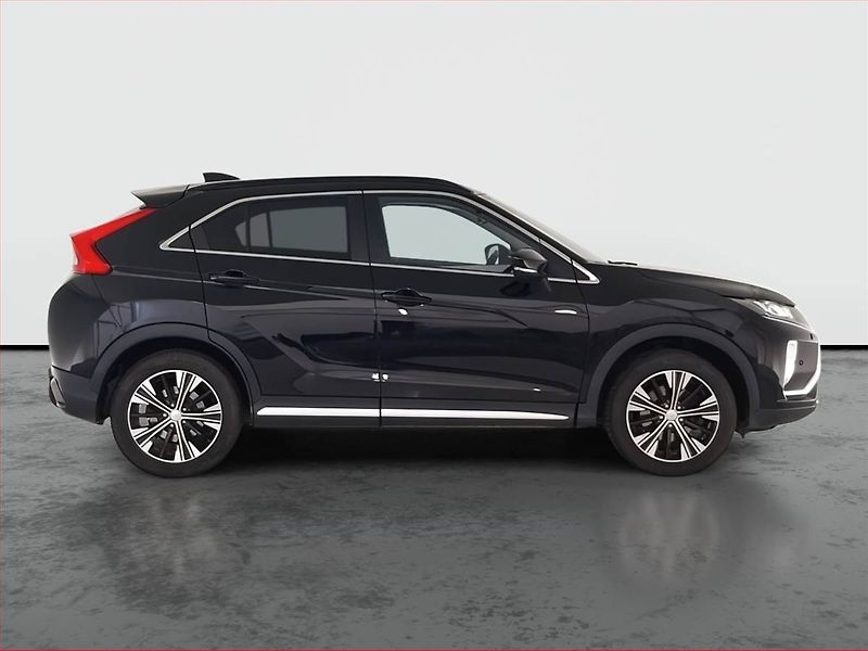 Mitsubishi Eclipse Cross (2019) Instyle 1.5 T-MIVEC, 4X4 - fotka 6 z 23