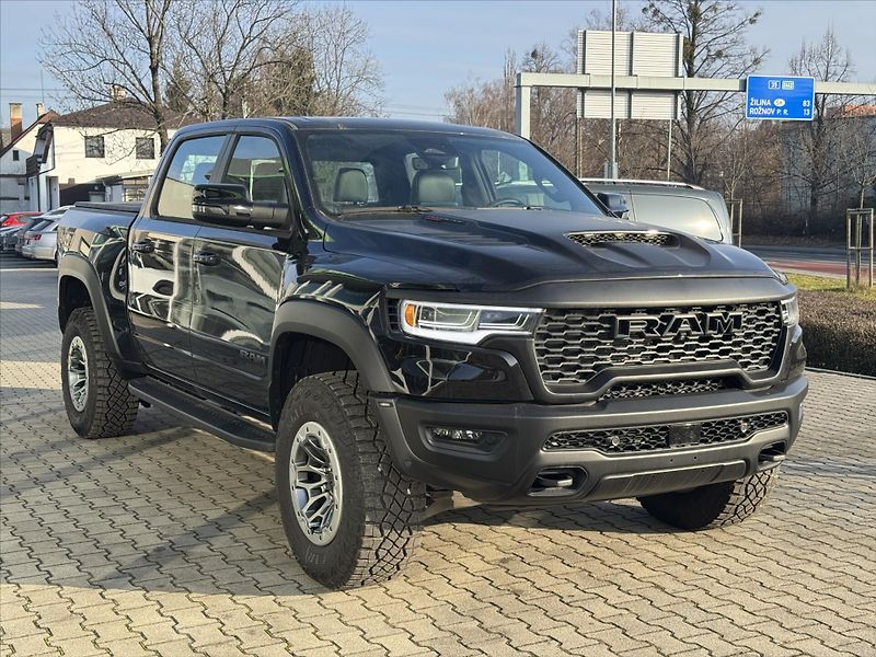 Dodge RAM 2,9   1500 CrewCab 3,0 RHO - fotka 2 z 31