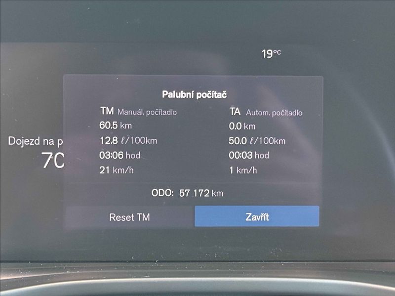 Volvo XC40 2,0 B3 Core Blis,Bezklíč - fotka 12 z 17