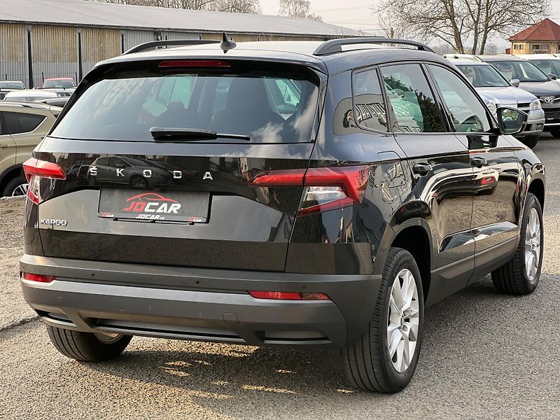 Škoda Karoq Style 1.5TSi DSG KAMERA NAVI - fotka 7 z 50
