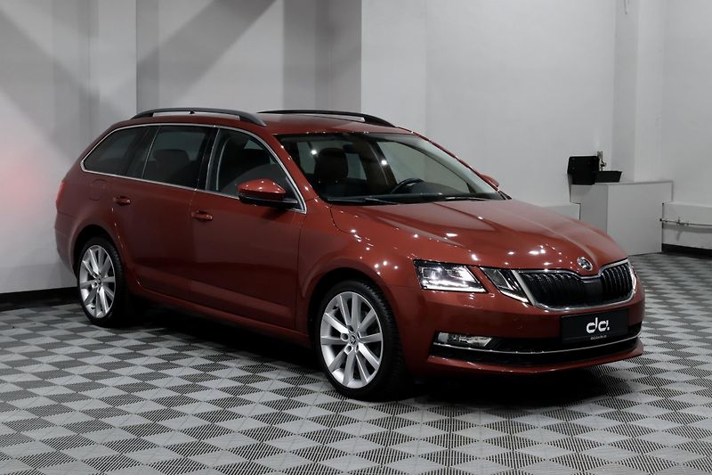 Škoda Octavia 3 FL Combi 1.4 TSI 110 kW DSG - fotka 2 z 32