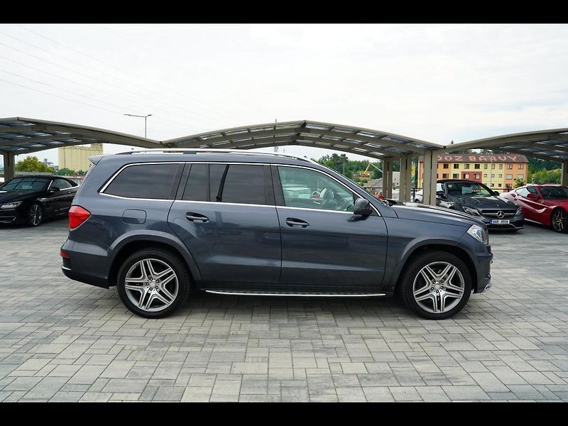 Mercedes-Benz GL 350d, 4Matic, AMG, 7míst, - fotka 7 z 50