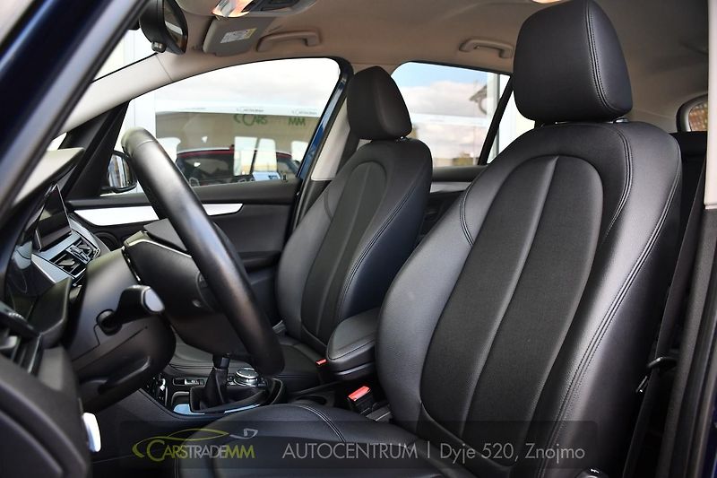 BMW Řada 2 218d GRAND TOURER NAVI PDC HUD - fotka 17 z 49