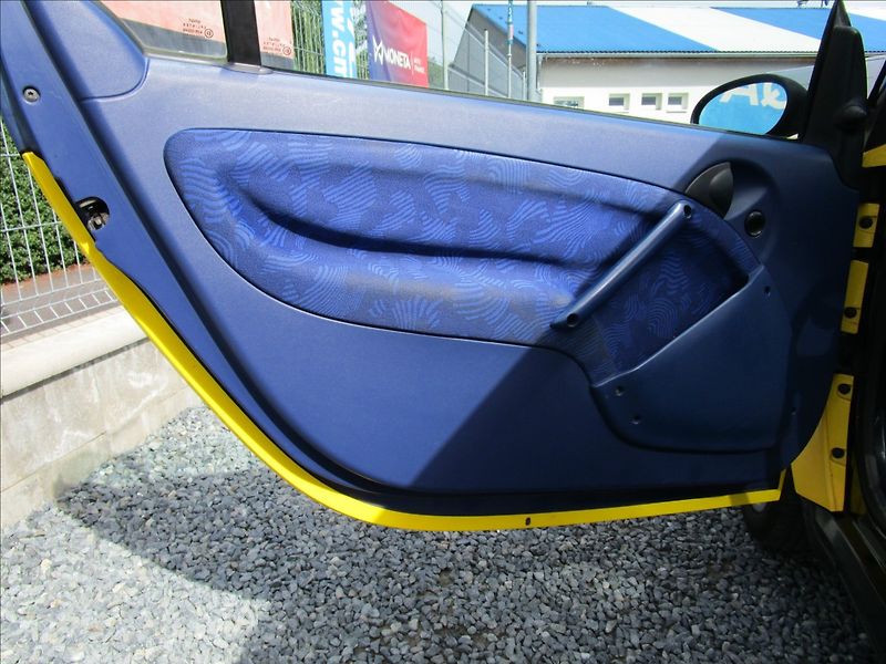 Smart Fortwo 0.6i, automat - fotka 14 z 31