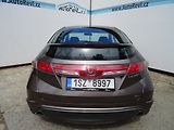 Honda Civic (2010) 1.4i,73kW,NovéČR,klima - náhled 19