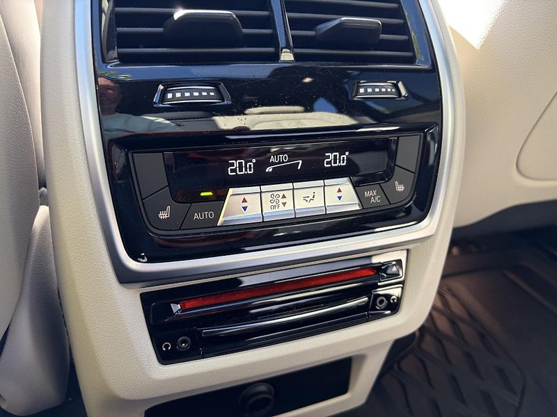BMW X5 xDrive 45e 290kw ČR DPH PPF - fotka 31 z 34