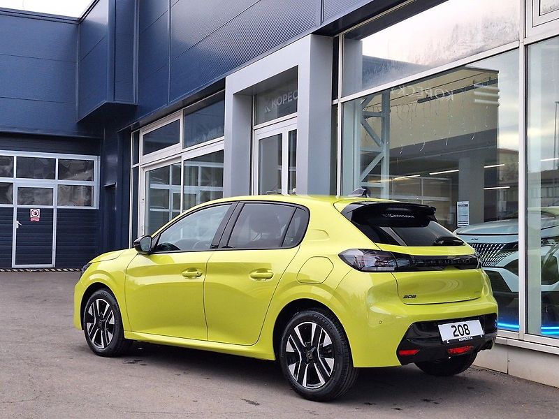 Peugeot 208 (2026) ALLURE 1.2 TURBO 100k MAN6 - fotka 4 z 19