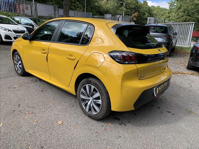 Peugeot 208 1,2 PureTech 1.MAJ.,ČR,SERVISK - fotka 7 z 18