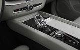 Volvo XC60 (2026) B5 AWD PLUS DARK - náhled 14