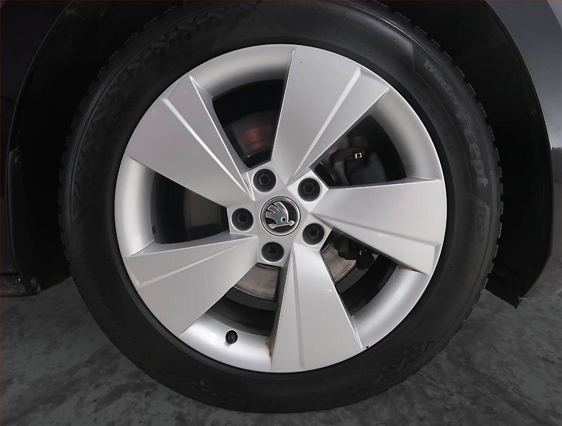 Škoda Superb (2020) Style 2.0 TDI - fotka 15 z 24