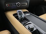 Volvo XC90 T8 AWD RECHARGE REZERVACE - náhled 27