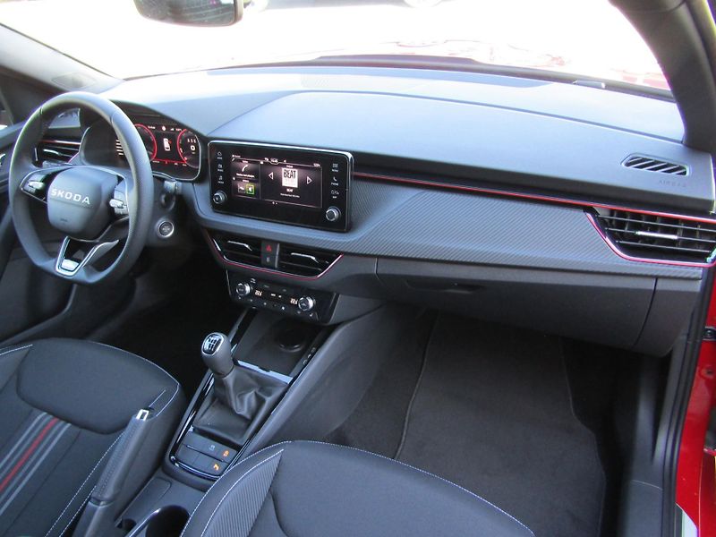 Škoda Kamiq (2026) Monte Carlo 1.0 TSI 85 kW - fotka 19 z 29