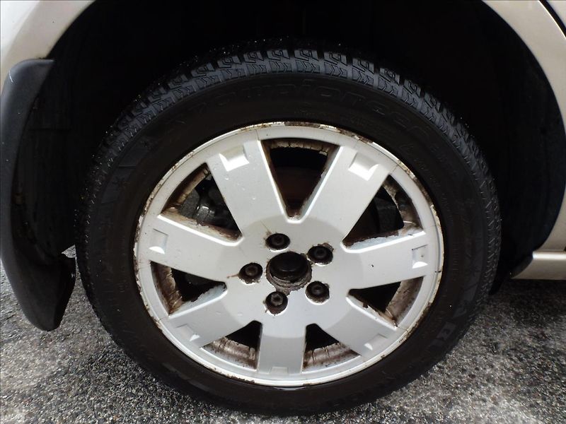 Ford Mondeo 2,5 i V6 24V Ghia Automat - fotka 42 z 49