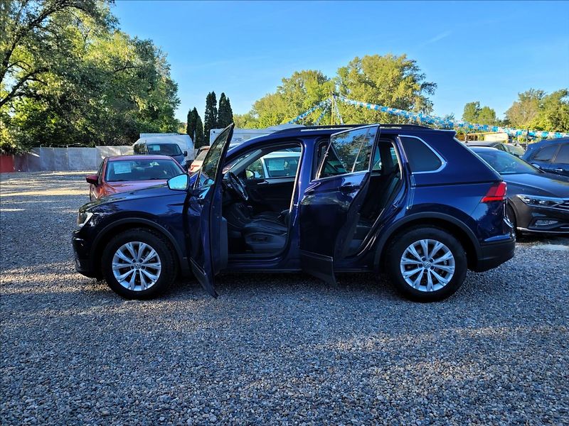 Volkswagen Tiguan 1,5 JIŽ NENÍ AKTUÁLNÍ - fotka 17 z 48