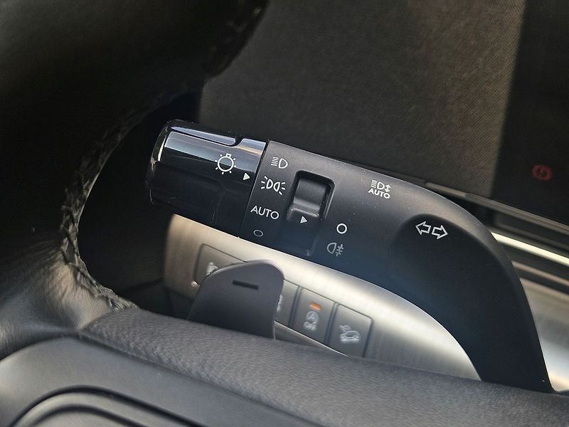 Hyundai Kona 1.0 T-GDi 88kW, Smart, DCT - fotka 19 z 33