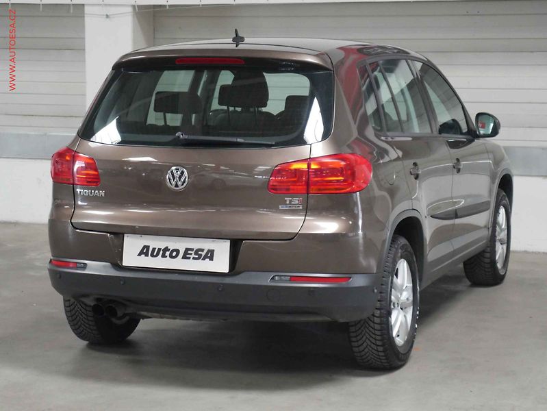 Volkswagen Tiguan (2011) 1.4 TSI, ČR, AC, temp - fotka 6 z 19