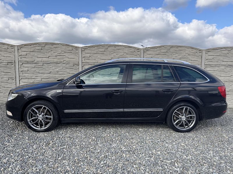 Škoda Superb 2.0TDi 170PS 6R 4x4 0% KOROZE! - fotka 1 z 157