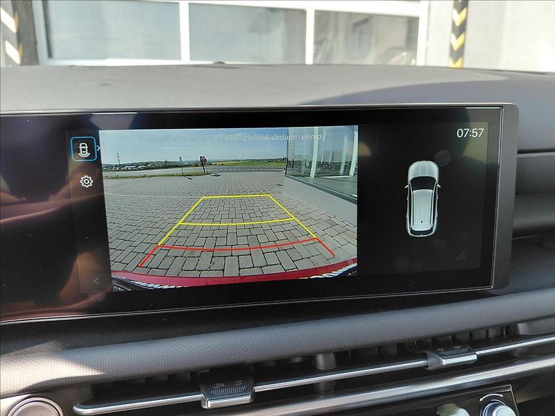 Hyundai Tucson (2024) 1,6 TGDI MT SMART - fotka 15 z 22