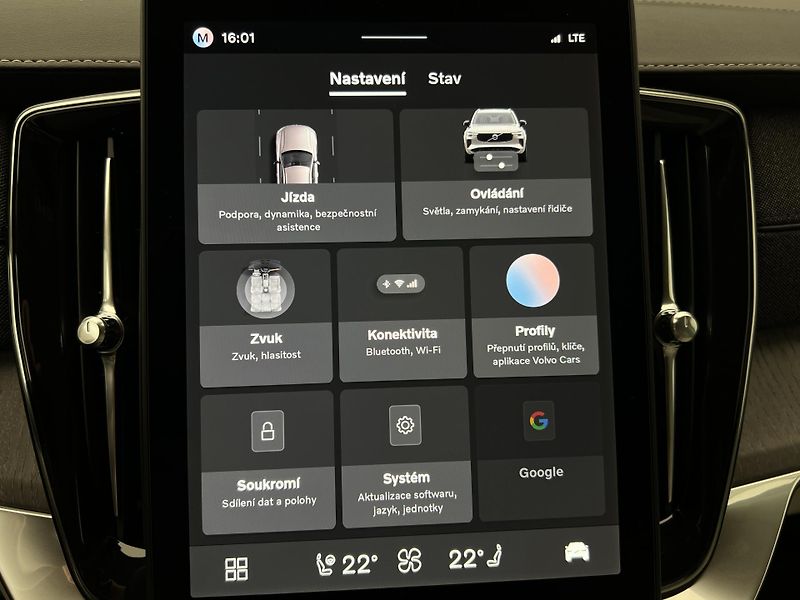 Volvo XC90 (2026) T8 AWD AUT RECHARGE DARK PLUS - fotka 35 z 46