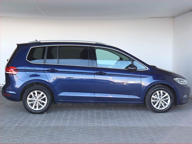 Volkswagen Touran (2018) 1.6 TDI, Automat, Serv.kniha - fotka 6 z 22