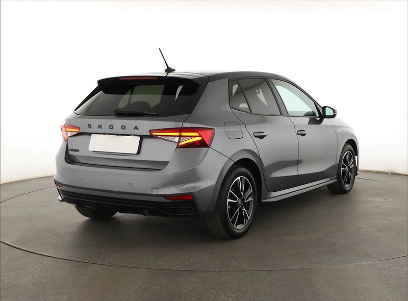 Škoda Fabia (2025) 1.5 TSI, MONTE CARLO, AUTOMAT - fotka 5 z 17