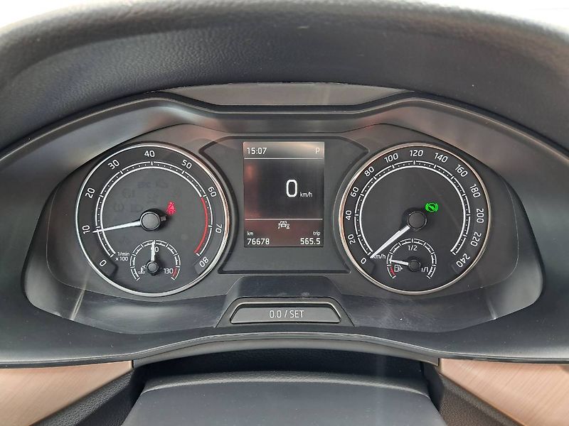 Škoda Scala (2022) STYLE 1.5 TSI / 110 kW A7F - fotka 8 z 25