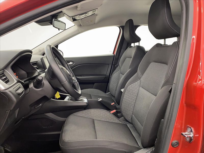 Renault Captur 1,3 TCe 103 kW Intens servis.k - fotka 5 z 25