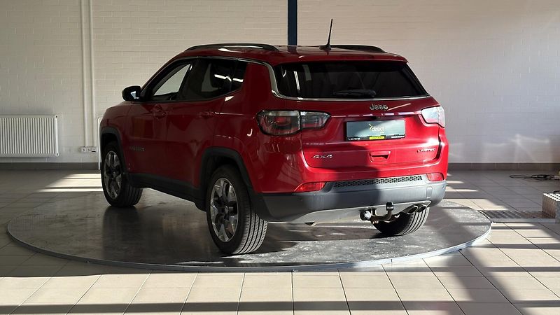 Jeep Compass - fotka 4 z 5