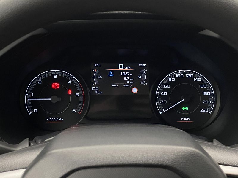 Isuzu D-Max (2026) Double Cab 1,9l LS 4x4 AUT - fotka 22 z 35